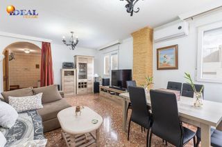 Casa adosada en venta en Ogíjares