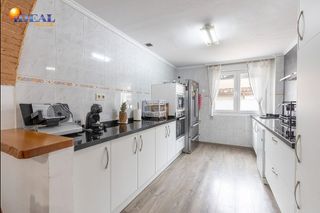 Casa adosada en venta en Ogíjares