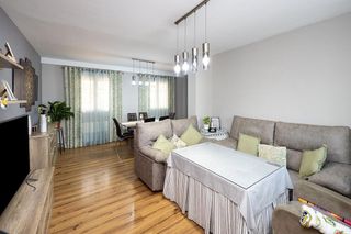 Casa pareada en venta en Zubia (La)