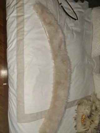 Cuello de pelo LUNARES EN MI ARMARIO nuevo