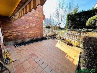 Casa adosada en venta en Arenas de San Pedro