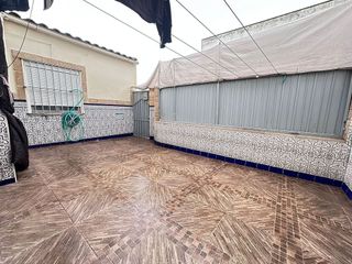 Chalet en venta en Santos de Maimona (Los)