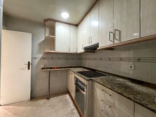 Piso en venta en La Florida en Hospitalet de Llobregat, L´