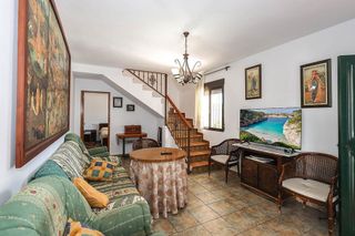 Casa adosada en venta en Coín