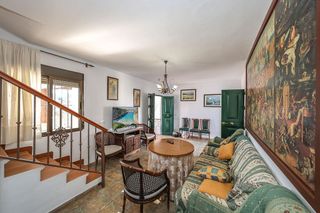 Casa adosada en venta en Coín