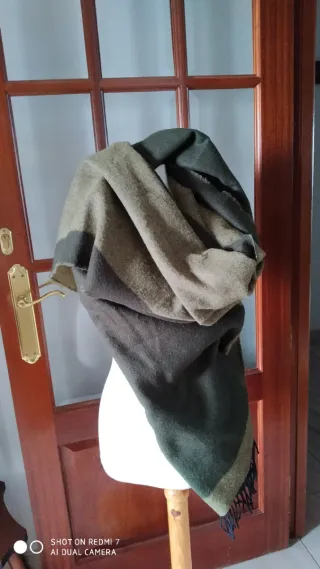 Pareo de lana reversible