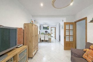 Chalet en venta en Gràcia en Sabadell
