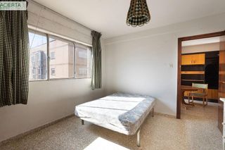 Piso en venta en Polígono Cartuja – La Paz en Granada
