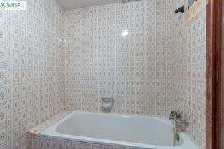 Piso en venta en Polígono Cartuja – La Paz en Granada