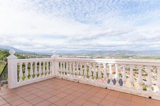 Casa pareada en venta en Manantiales - Lagar - Cortijo en Alhaurín de la Torre