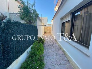 Chalet en venta en Les Salines en Vinaròs