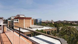Ático en venta en Riera Alta - Llatí en Santa Coloma de Gramanet