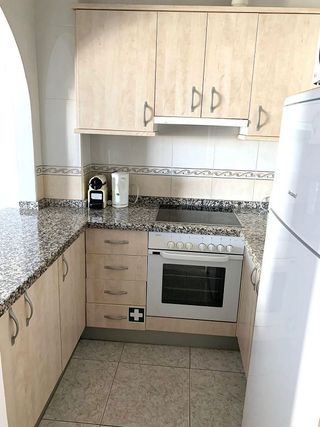 Piso en venta en Playa de la Fontanilla en Marbella