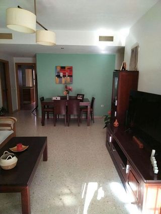 Piso en venta en La Granja-La Colina-Los Pastores en Algeciras