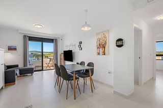 Piso en venta en San Miguel de Salinas