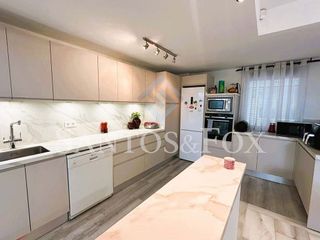 Piso en venta en Los Naranjos - Las Brisas en Marbella