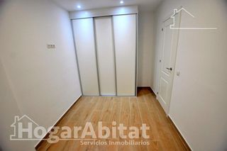 Piso en venta en Nou Moles en Valencia