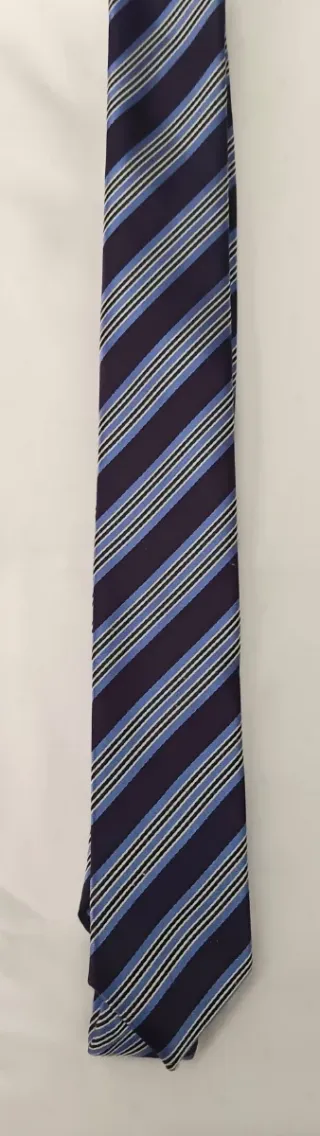 Corbata a elegir,varios colores, 5 euros la unidad