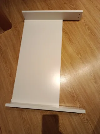 Estantería + cambiado. Regalo colchón cambiador