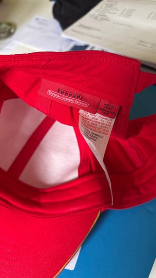 Gorra Ferrari Roja