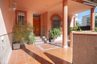 Casa adosada en venta en Salobreña