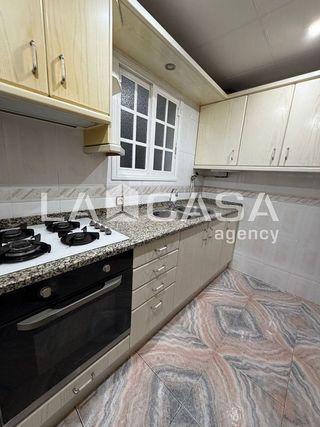 Piso en venta en Montigalà -Sant Crist en Badalona