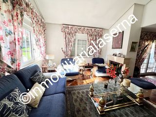 Chalet en venta en Trobajo del Camino en San Andrés del Rabanedo