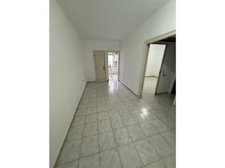 Piso en venta en Pubilla Cases en Hospitalet de Llobregat, L´