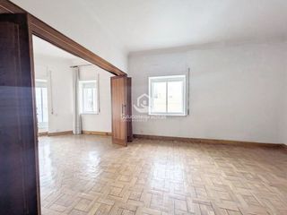 Piso en venta en Hospital en Jaén