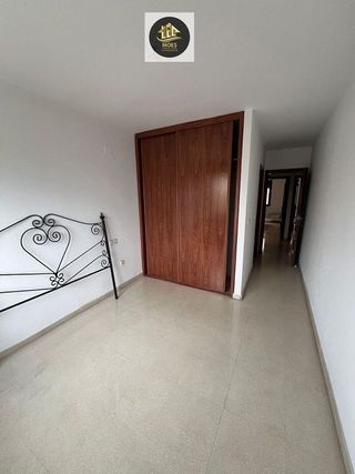 Piso en venta en Linares