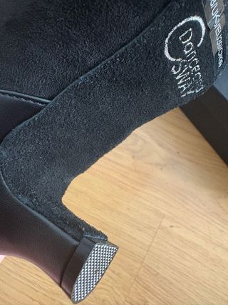 Zapatos botines de baile nuevos