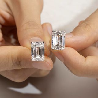 Pendientes Oro Diamante Corte Esmeralda