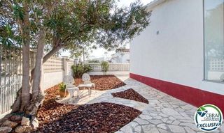 Chalet en venta en Empuriabrava en Castelló d´Empúries