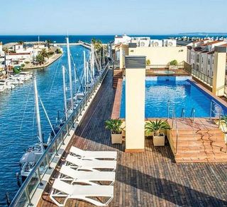 Piso en venta en Empuriabrava en Castelló d´Empúries