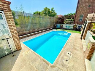 Chalet en venta en Cabanillas del Campo