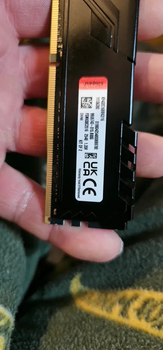 KIT GAMER ASUS TUF B550 Plus WIFI 2+R7 5700X + 16g afbeelding 4