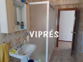 Casa pareada en venta en Guadalupe (Cáceres)