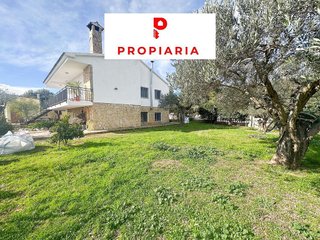 Chalet en venta en Esparreguera