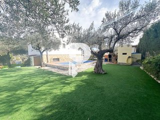Chalet en venta en Esparreguera