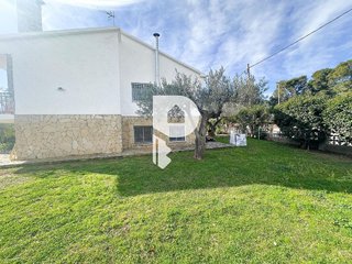 Chalet en venta en Esparreguera