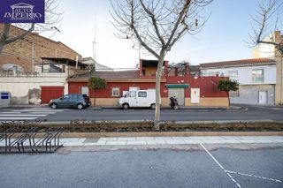 Casa adosada en venta en Avda. De los Ogíjares en Armilla