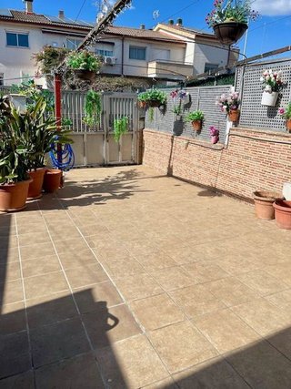 Casa adosada en venta en Santa Margarida i els Monjos