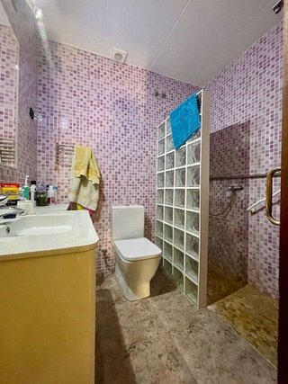 Casa adosada en venta en Santa Margarida i els Monjos