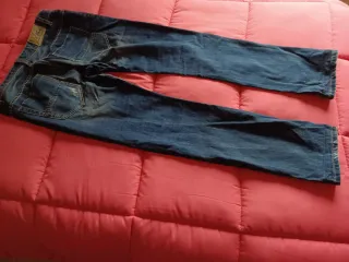 Vaqueros INSIDE chico talla M