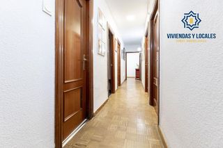 Piso en venta en Camino de Ronda - Rosaleda en Granada