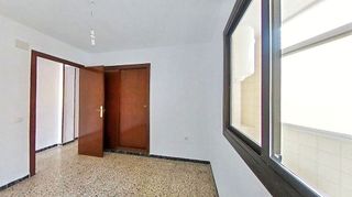 Piso en venta en Carolinas Bajas en Alicante