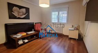 Piso en venta en Carretas - Huerta de Marzo - La Pajarita en Albacete