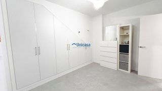 Piso en venta en Puerto de la Torre - Atabal en Málaga