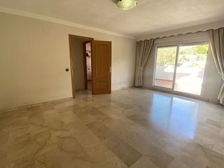 Piso en venta en Benahavís