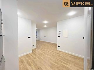 Piso en venta en Cuatro Caminos - Plaza de la Cubela en Coruña (A)